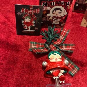 SECRETSkull Panda”tell me What you want” ornament w/Plaid Bow box, card box NEW